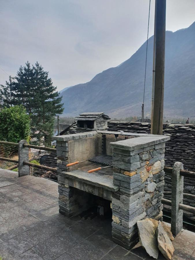 Rustico Pult Villa Someo Buitenkant foto